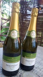 Винный напиток игристый ароматизированный Фраголино Fiorelli Bianco белое сладкое 0.75 л (8002915002461) фото от покупателей 19