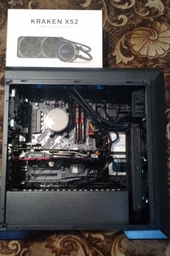 Система жидкостного охлаждения NZXT Kraken X52 with AM4 SUPPORT