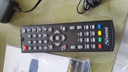 ТВ-ресивер DVB-T2 Strong SRT 8204 (8717185449839) фото від покупців 3