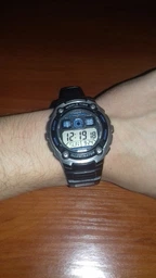 Мужские часы Casio AE-2000W-1AVEF