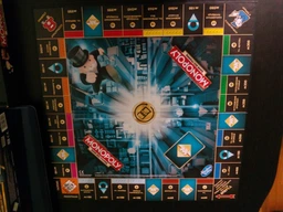 Настольная игра Hasbro Gaming Монополия с банковскими картами (B6677) фото от покупателей 12