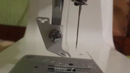 Швейная машина Janome 18E