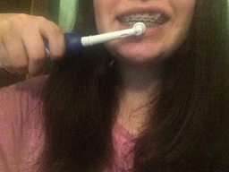 Электрическая зубная щетка Oral-B Expert/DB4 (4210201822448) фото от покупателей 13