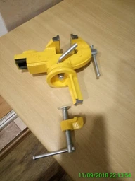 Тиски Mastertool міні 60 мм (07-0202) жовті фото від покупців 10