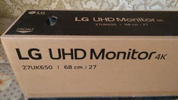 Монитор 27" LG UltraFine 27UK650-W