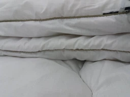 Одеяло шерстяное MirSon Mikrosatin Gold Woolen Hand Made 169 зима 140x205 см (2200000460455) фото от покупателей 19