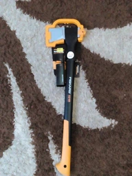 Топор-колун Fiskars Х21 L (1015642/122473) фото от покупателей 19