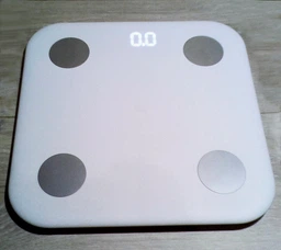 Ваги підлогові Xiaomi Mi Body Composition Scale 2 XMTZC05HM, білі фото от покупателей 11