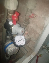 Редуктор тиску води CALEFFI з отвором для манометра 1/2" (533441) фото від покупців 1