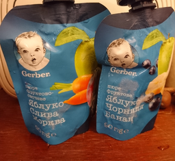 Фруктове пюре Gerber Яблуко, чорниця та банан з 6 місяців Пастеризоване 90 г (7613036345880)
