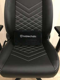 Компьютерное кресло для геймера Noblechairs Icon PU leather white/black (NBL-ICN-PU-WBK) фото от покупателей 2