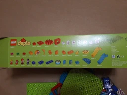 Конструктор LEGO DUPLO Семейный парк аттракционов 61 деталь (10841) фото от покупателей 15