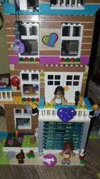 Конструктор LEGO Friends Будинок дружби 722 деталі (41340) фото від покупців 2