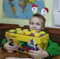 Конструктор LEGO Classic Коробка кубиків LEGO для творчого конструювання середнього розміру 484 деталі (10696) фото від покупців 1
