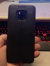 Мобільний телефон Huawei Mate 20 Pro 6/128GB Midnight Blue фото від покупців 4