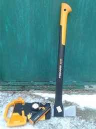 Топор-колун Fiskars Х21 L (1015642/122473) фото от покупателей 13