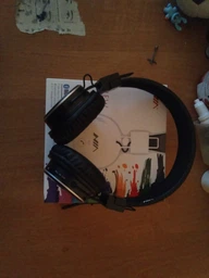 Бездротові навушники NIA-Q1 4-в-1 - Bluetooth-навушники з MP3 плеєром, FM радіо, гарнітура фото від покупців 7