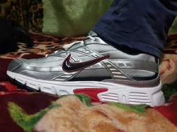 Мужские кроссовки для зала Nike Initiator 394055-101 42.5 Белый/Серый (884500516717) фото от покупателей 1