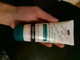 Крем для ног Neutrogena Норвежская Формула питательный 150 мл (3574661648293/3574660183832) фото от покупателей 6