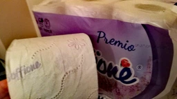 Туалетная бумага Диво Premio Toscana Lavender с фиолетовым прокрасом 3 слоя 24 рулона (4820003837733) фото от покупателей 6