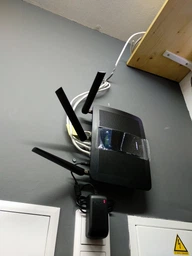 Маршрутизатор Linksys EA7500 фото від покупців 6