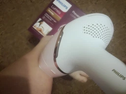 Фотоепілятор PHILIPS Lumea Prestige BRI950/00 фото від покупців 1