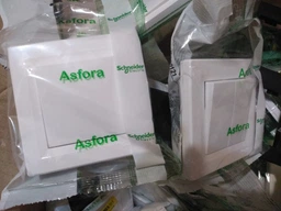 Розетка Schneider Electric Asfora без заземляющего контакта Белая с рамкой (EPH3000121) фото от покупателей 7