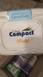 Вологі серветки дитячі Ultra Compact Baby Sensitive 144 шт 0+ з клапаном фото від покупців 2
