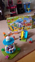 Конструктор LEGO DUPLO Семейный парк аттракционов 61 деталь (10841) фото от покупателей 9