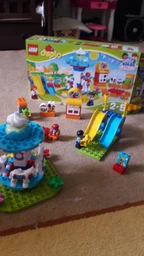 Конструктор LEGO DUPLO Семейный парк аттракционов 61 деталь (10841) фото от покупателей 10