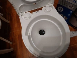 Біотуалет Thetford Porta Potti Excellence 565P білий (8710315024623) фото від покупців 6