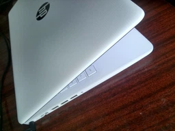Ноутбук HP Notebook 15-db0225ur (4MR74EA) White фото от покупателей 5