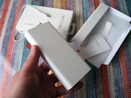 УМБ Xiaomi Mi Power Bank 2C 20000 mAh QC3.0 PLM06ZM White (VXN4220GL) фото від покупців 6