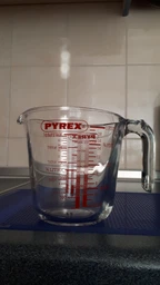 Мірна склянка скляна Pyrex Classic 1 л 264B000 фото від покупців 2