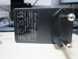 Маршрутизатор Mikrotik RB2011UiAS-2HnD-IN фото від покупців 3