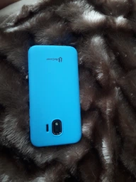 Мобильный телефон Samsung Galaxy J2 2018 Black (SM-J250FZKDSEK) фото от покупателей 1