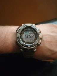 Чоловічі годинники CASIO PRG-240T-7ER фото від покупців 2