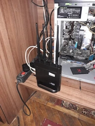 Маршрутизатор Netis WF2780 двухдиапазонный Wi-Fi роутер скорость до 1200Мбит/с, WAN-порт-1шт, LAN-порт - 4шт
