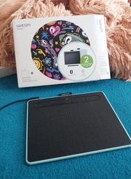 Графический планшет Wacom Intuos S Bluetooth Pistachio (CTL-4100WLE-N) фото от покупателей 10