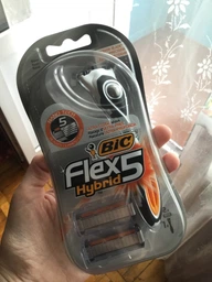 Бритва BIC Flex 5 Hybrid с 2 сменными кассетами (3086123534414) фото от покупателей 14