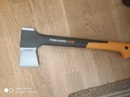 Топор-колун Fiskars Х11 S (1015640/122443) фото от покупателей 1
