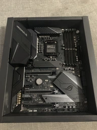 Материнська плата Asus Rog Maximus XI Hero (WI-FI) (s1151, Intel Z390, PCI-Ex16)