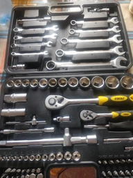 Набор насадок торцевых и бит Sigma 1/4" 1/2" 82 шт CrV в кейсе (6001551)