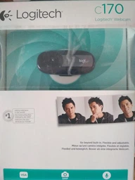 Веб-камера Logitech WebCam C270 (960-001063) фото від покупців 19