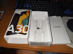 Мобильный телефон Samsung Galaxy A30 3/32GB Blue (SM-A305FZBUSEK) фото от покупателей 5