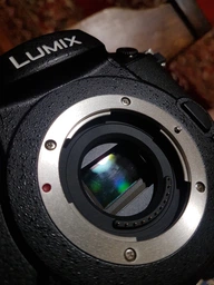 Фотоапарат Panasonic Lumix DC-GH5 Body Black