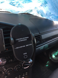Бездротовий автомобільний зарядний пристрій Xiaomi MI QI Car Wireless Charger WCJ02ZM (GDS4108CN/GDS4127GL) фото від покупців 13