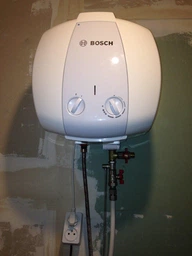 Водонагрівач (бойлер) електричний Bosch Tronic 2000 T Mini ES 010 B фото от покупателей 7
