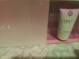Набір для жінок Versace Bright Crystal Mini туалетна вода 5 мл + гель для душу 25 мл + лосьйон для тіла 25 мл (8011003994403/8011003810420) фото від покупців 3
