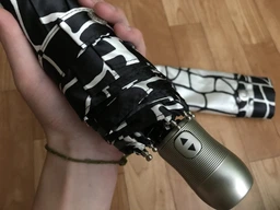 Парасоля складана Doppler 74665GFGGZ-3 повний автомат Чорна з квадратами фото від покупців 15